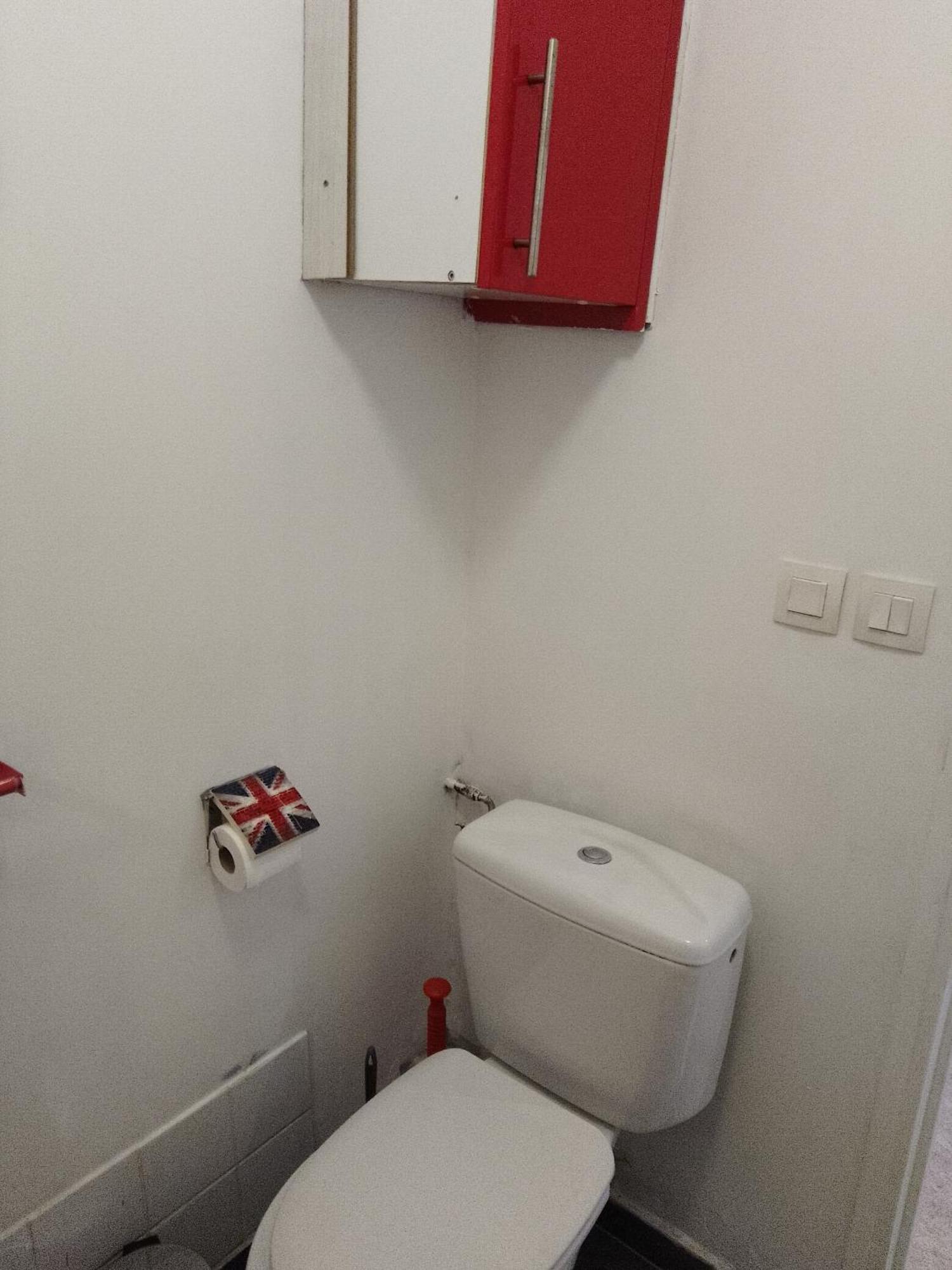 Guesthouse Familial Pour 2,3,4 Personnes De 44M2- Accessible Handic -Rez De Chaussee-Vues Sur Rue Et Patio Prive - Sejour, Chambre Separee-Cuisine,Salle De Bain,Lit Double Et Canape-Lit 2Pers-Entree De La Rue Berzelius-5 Minutes Du Metro Brochant-Lig Paris Bagian luar foto