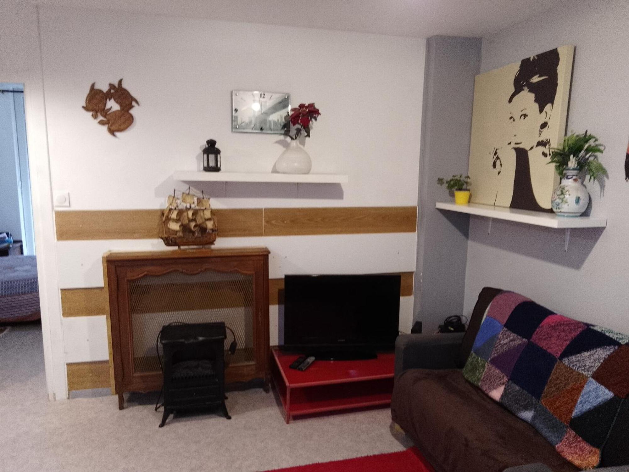 Guesthouse Familial Pour 2,3,4 Personnes De 44M2- Accessible Handic -Rez De Chaussee-Vues Sur Rue Et Patio Prive - Sejour, Chambre Separee-Cuisine,Salle De Bain,Lit Double Et Canape-Lit 2Pers-Entree De La Rue Berzelius-5 Minutes Du Metro Brochant-Lig Paris Bagian luar foto